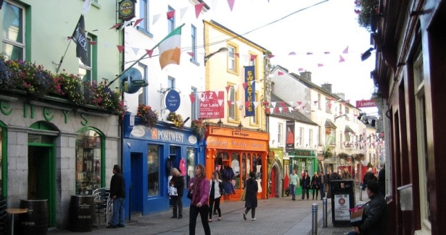 Centre-ville-de-Galway, ville du musée de la bague de Claddagh